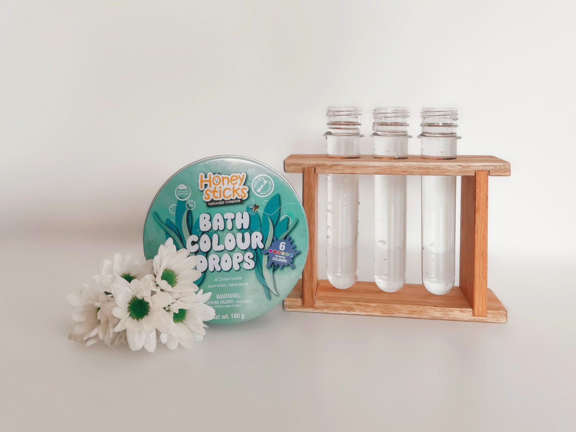 Weekend Activities for Kids: DIY Colored Flowers! đź